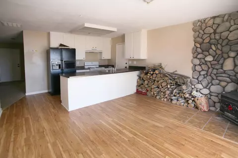 16619 Newmont Ave, Lancaster, CA 93535 photo 8