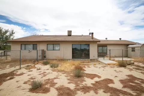 16619 Newmont Ave, Lancaster, CA 93535 photo 23