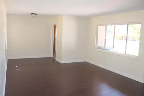 38538 Pond Ave, Palmdale, CA 93550 photo 2