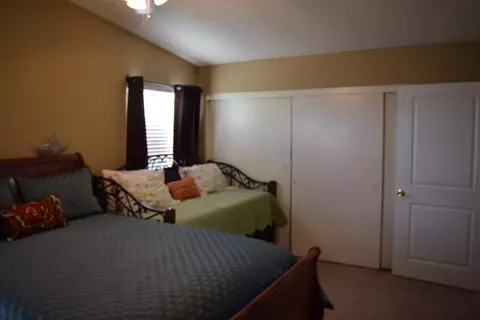 1038 Kettering St E, Lancaster, CA 93535 photo 30