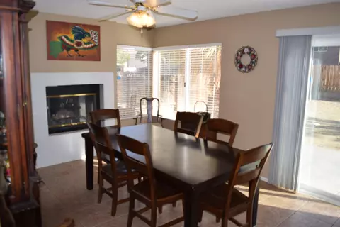 1038 Kettering St E, Lancaster, CA 93535 photo 12
