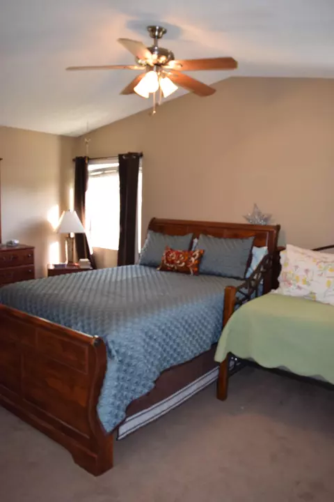 1038 Kettering St E, Lancaster, CA 93535 photo 31
