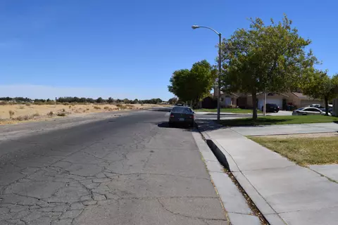 1038 Kettering St E, Lancaster, CA 93535 photo 39