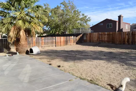 1038 Kettering St E, Lancaster, CA 93535 photo 34