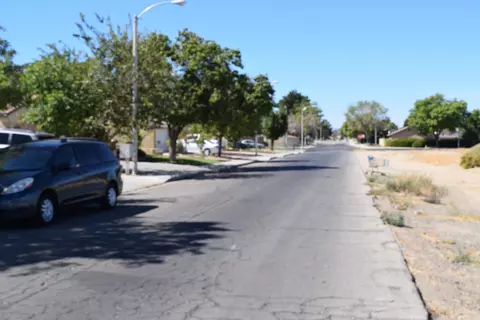 1038 Kettering St E, Lancaster, CA 93535 photo 38