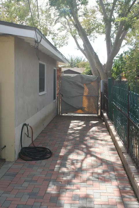 1353 Avenue R3 E, Palmdale, CA 93550 photo 13