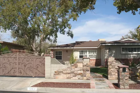 1353 Avenue R3 E, Palmdale, CA 93550 photo 2