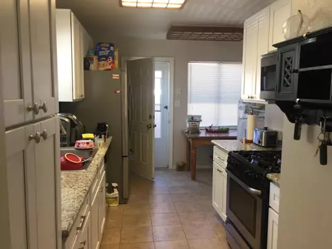 45234 Saigon Ave, Lancaster, CA 93534 photo 3