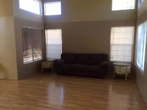 43641 Yaffa St, Lancaster, CA 93535 photo 4
