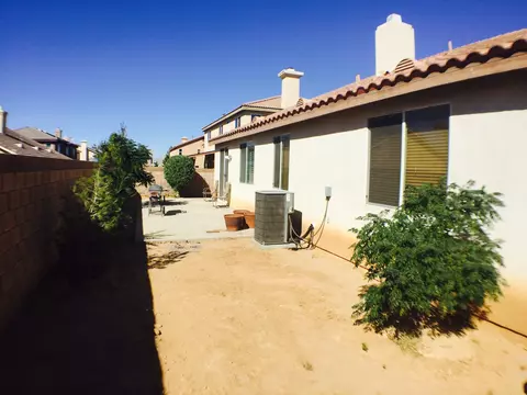 43361 Hampton St, Lancaster, CA 93536 photo 23