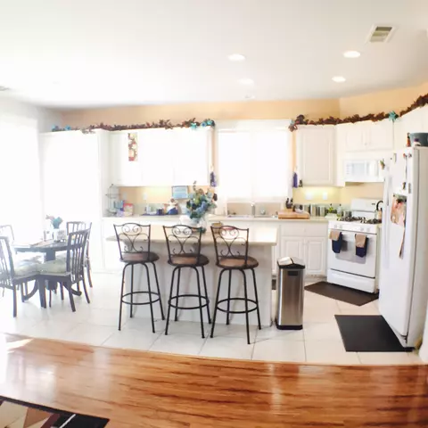 43361 Hampton St, Lancaster, CA 93536 photo 9