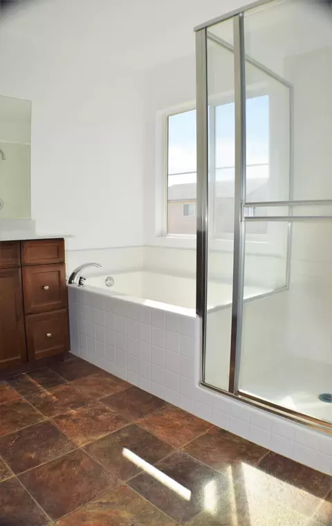 3048 Emerald Ln E, Lancaster, CA 93535 photo 7