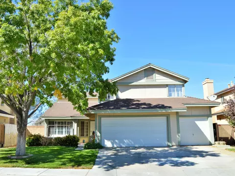 43641 Serenity Ct, Lancaster, CA 93535 photo 1