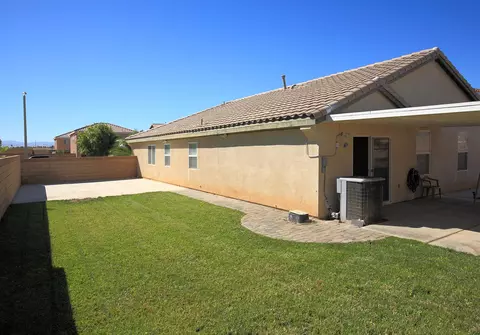 1805 Jenner St E, Lancaster, CA 93535 photo 17