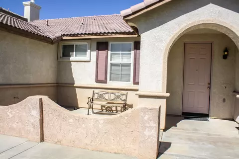1311 Valiant St, Lancaster, CA 93534 photo 3