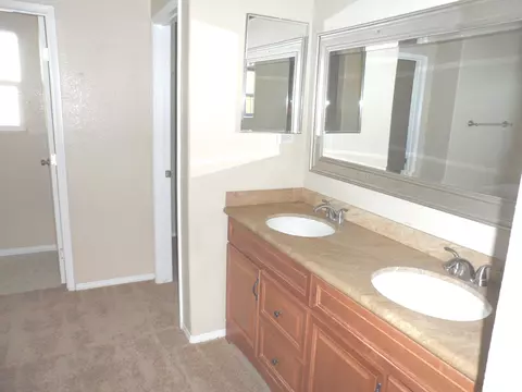 36759 30th St E, Palmdale, CA 93550 photo 25
