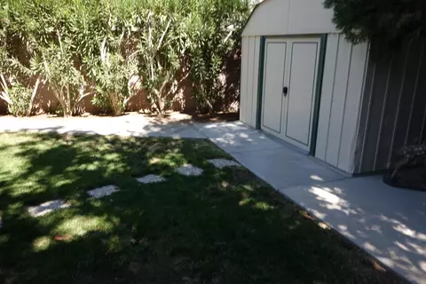 44740 Lowtree Ave, Lancaster, CA 93534 photo 29