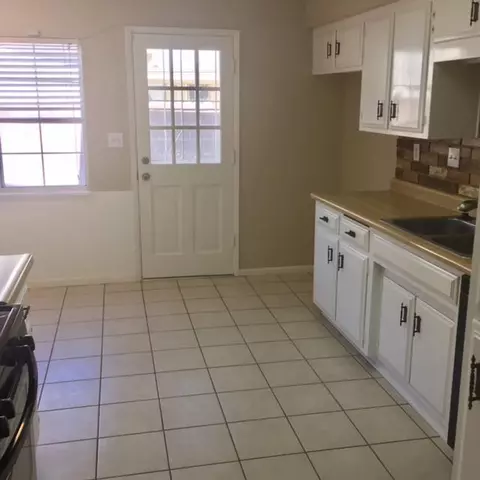 44627 Stanridge Ave, Lancaster, CA 93535 photo 7