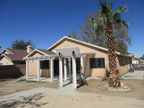 2540 Avenue J2 E, Lancaster, CA 93535 photo 13