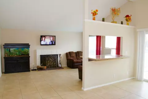 44150 Raysack Ave, Lancaster, CA 93535 photo 11