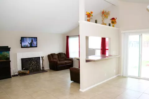 44150 Raysack Ave, Lancaster, CA 93535 photo 9