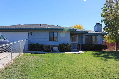 21200 Mission St, Tehachapi, CA 93561 photo 2