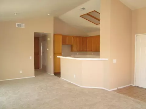 36710 30th St E, Palmdale, CA 93550 photo 9