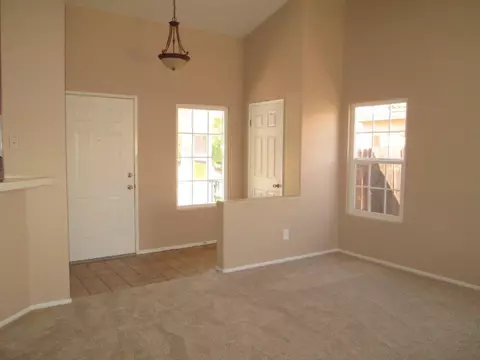 36710 30th St E, Palmdale, CA 93550 photo 6