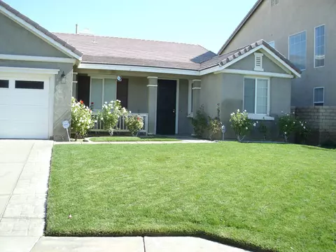 44836 Ruthron St, Lancaster, CA 93536 photo 1