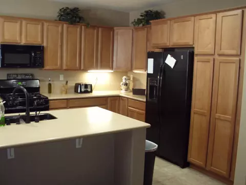 44836 Ruthron St, Lancaster, CA 93536 photo 12