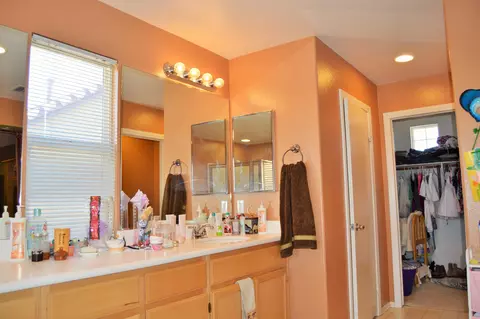 2331 Cypress St, Lancaster, CA 93535 photo 11