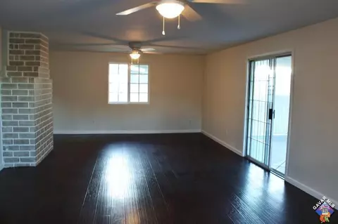 441 Lingard St E, Lancaster, CA 93535 photo 8