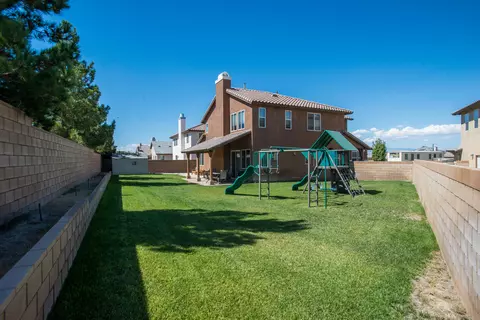 4018 Jonathon St, Lancaster, CA 93536 photo 23