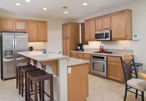 4018 Jonathon St, Lancaster, CA 93536 photo 6