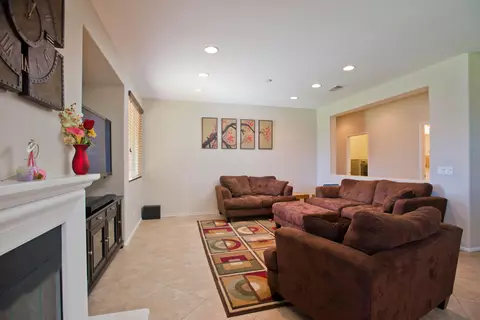 4018 Jonathon St, Lancaster, CA 93536 photo 5