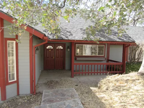 25800 Cumberland Ct, Tehachapi, CA 93561 photo 3