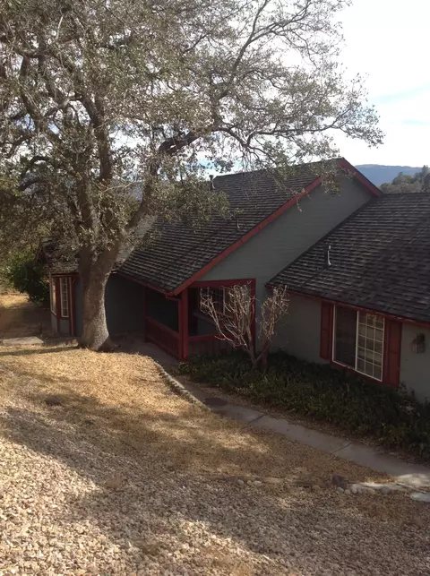 25800 Cumberland Ct, Tehachapi, CA 93561 photo 4