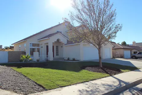 36362 Blacksmith Dr, Palmdale, CA 93550 photo 1