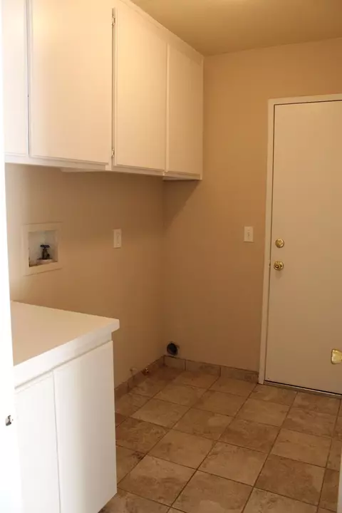 36362 Blacksmith Dr, Palmdale, CA 93550 photo 16