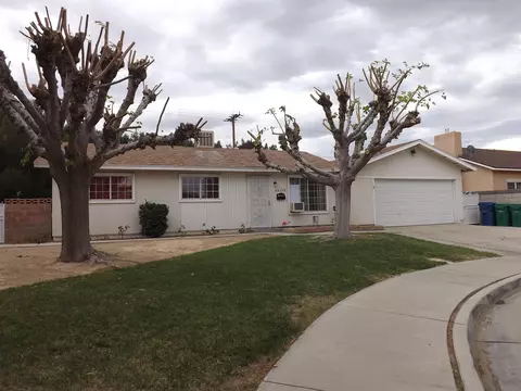 44358 Fenhold St, Lancaster, CA 93535 photo 1