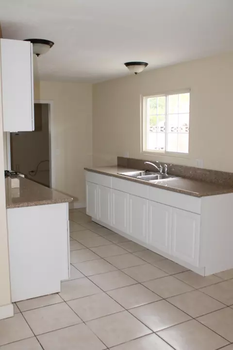 45523 6th St E, Lancaster, CA 93535 photo 7
