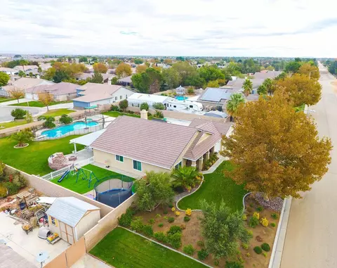 4753 Avenue K8 W, Lancaster, CA 93536 photo 3