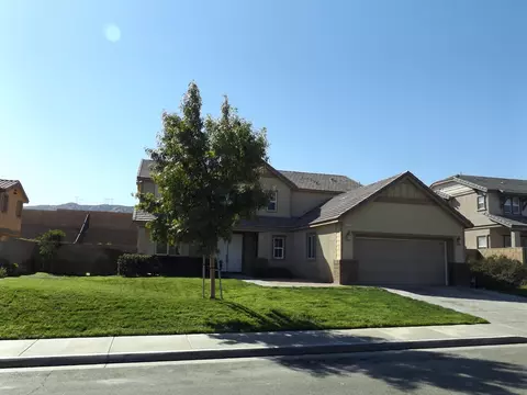 6722 Princessa Dr, Palmdale, CA 93551 photo 2