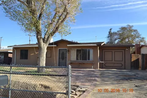 3152 Gregory Dr, Mojave, CA 93501 photo 1