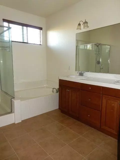 45538 2nd St E, Lancaster, CA 93535 photo 6