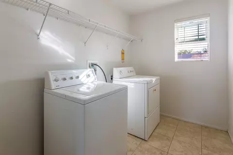 37231 45th St E, Palmdale, CA 93552 photo 15