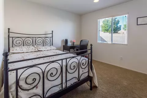 37231 45th St E, Palmdale, CA 93552 photo 7