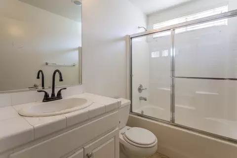 37231 45th St E, Palmdale, CA 93552 photo 8