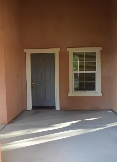 3033 Newgrove St E, Lancaster, CA 93535 photo 2