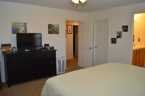 3033 Newgrove St E, Lancaster, CA 93535 photo 11